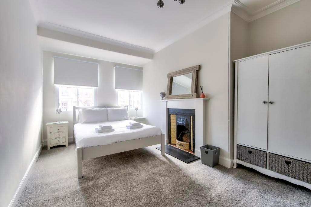 Pass The Keys Modern 3 Bed Flat On The Historic Royal Mile Apartment Edinburgh Exterior photo